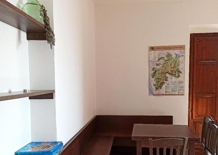 Calabria Grisolia kitchen