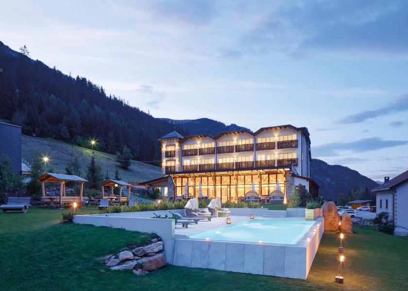 Trentino-Alto Adige Stelvio surrounding environment