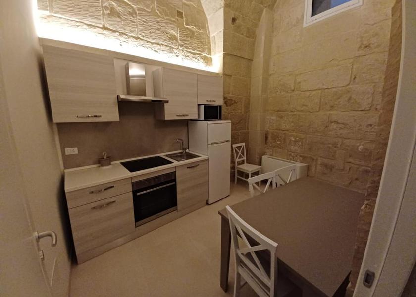 Puglia Bagnolo del Salento kitchen