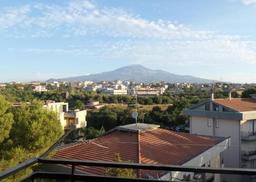 Sicily Gravina di Catania surrounding environment