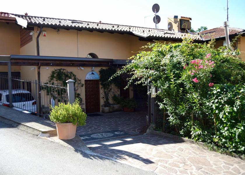 Lombardy Tavernerio Hotel Exterior