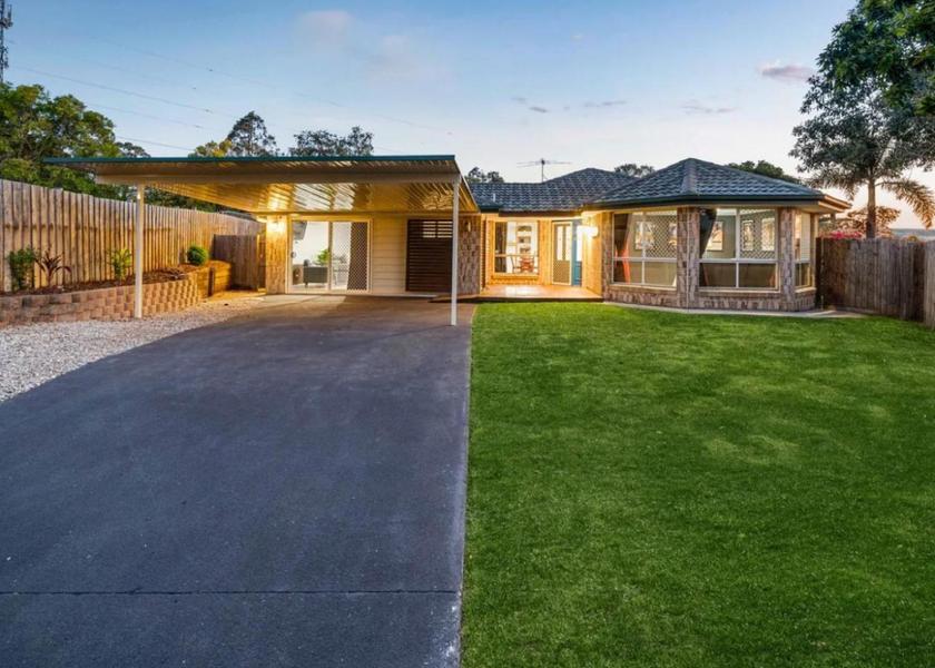 Queensland Collingwood Park exterior view
