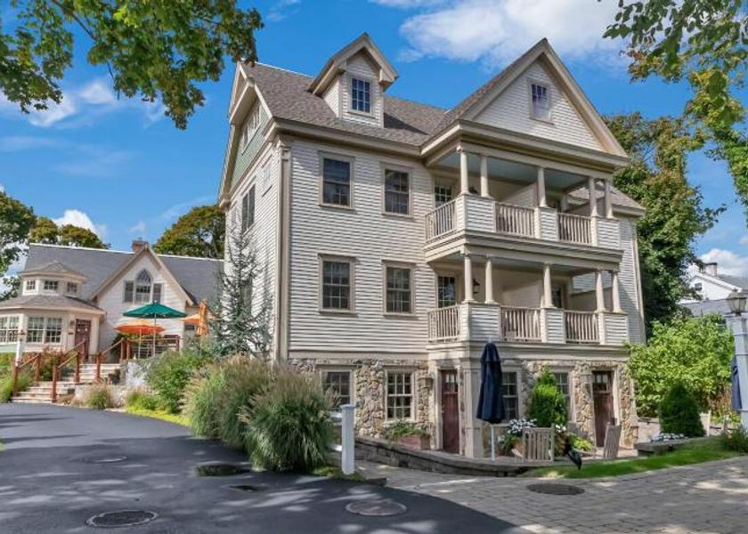 Massachusetts Harwich Exterior view