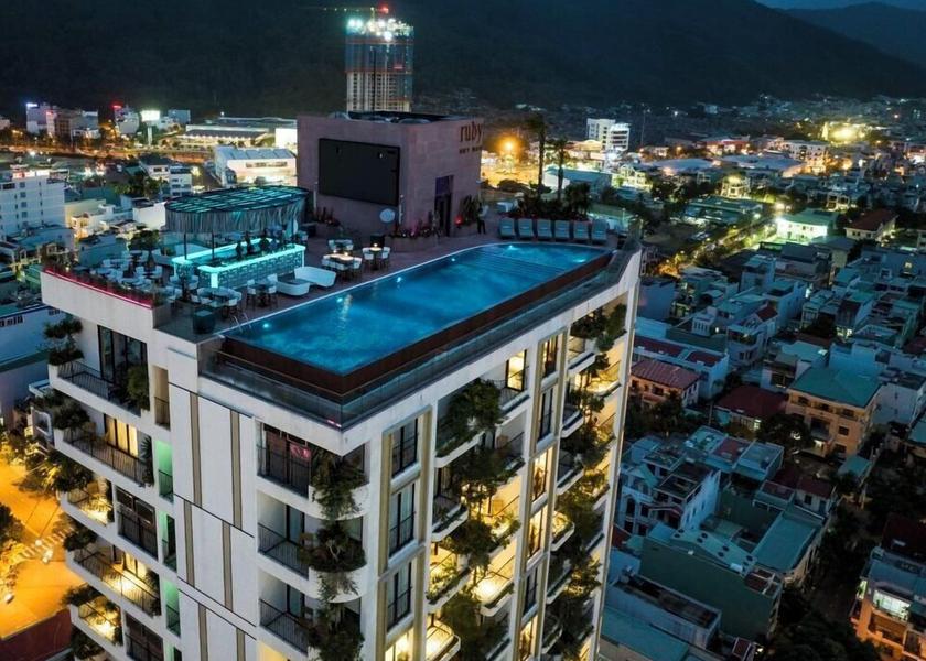 Gia Lai Province Quy Nhon Rooftop pool