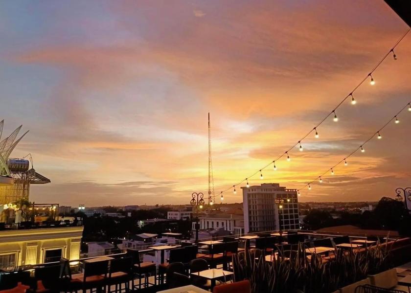 Dong Thap Province Cao Lanh bar/lounge