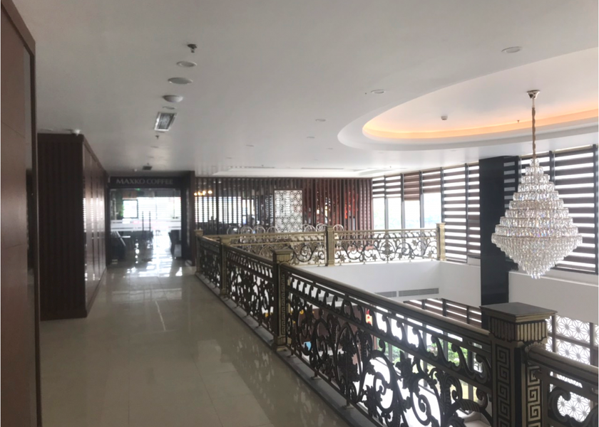Ha Nam Phu Ly lobby