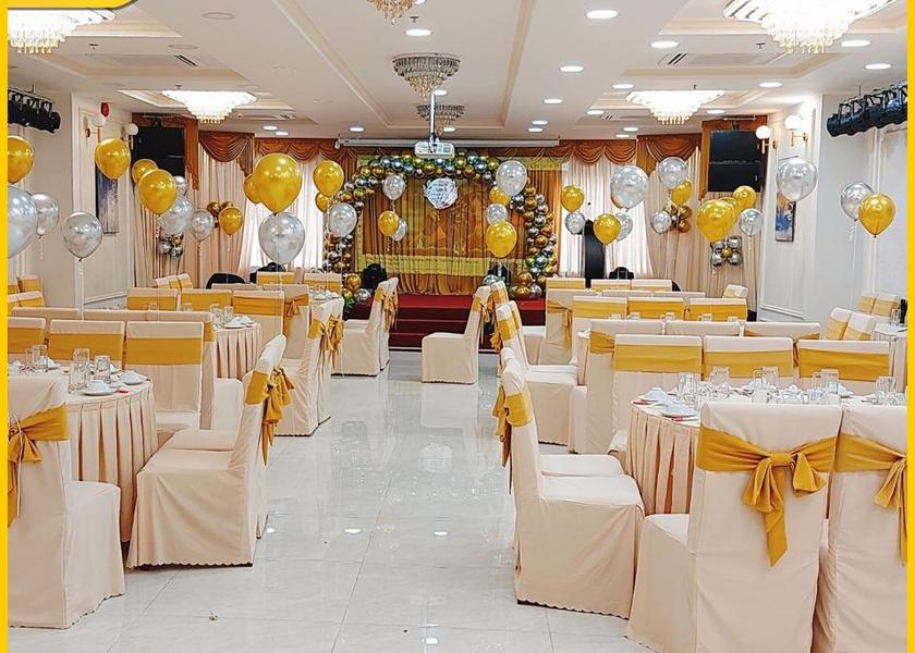banquet hall
