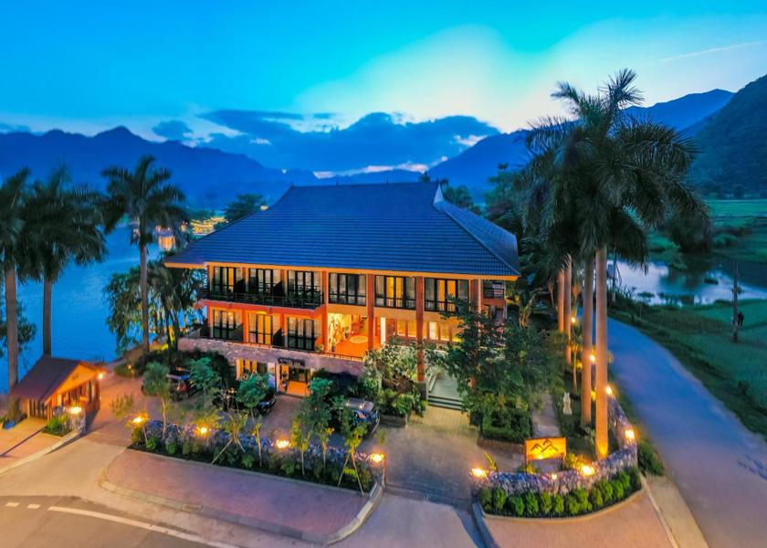 Hoa Binh Mai Chau view