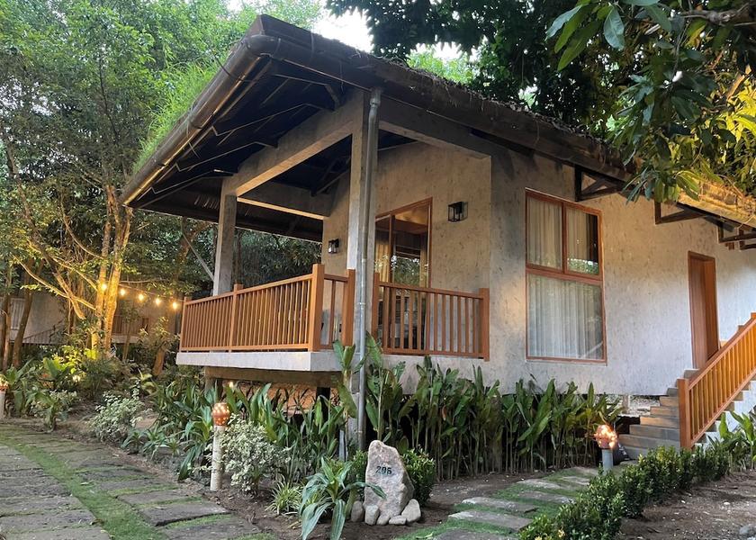 Khanh Hoa Province Ninh Hoa Front of property