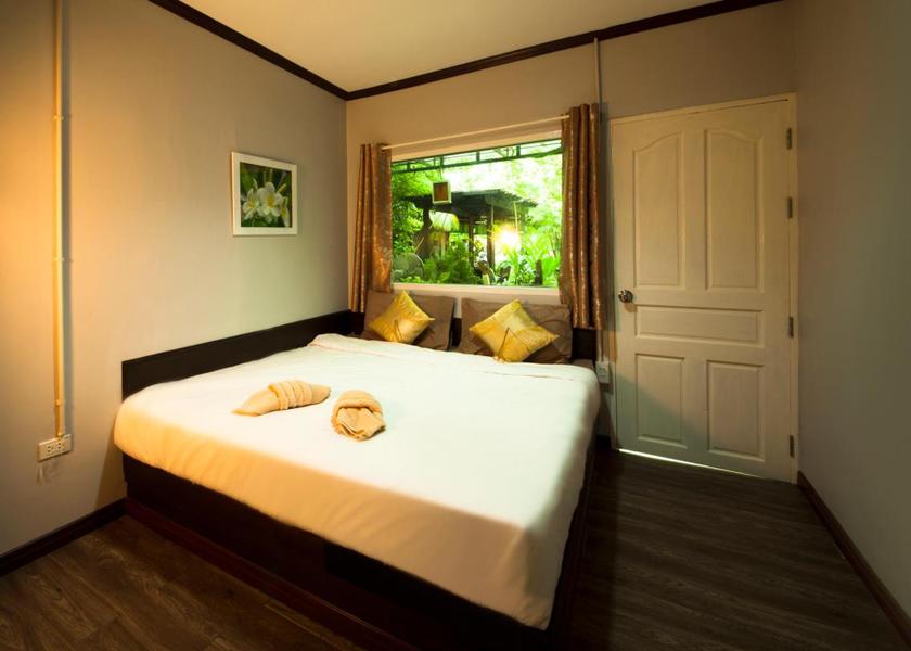 Samut Songkhram Province Samut Songkhram Small Double Room