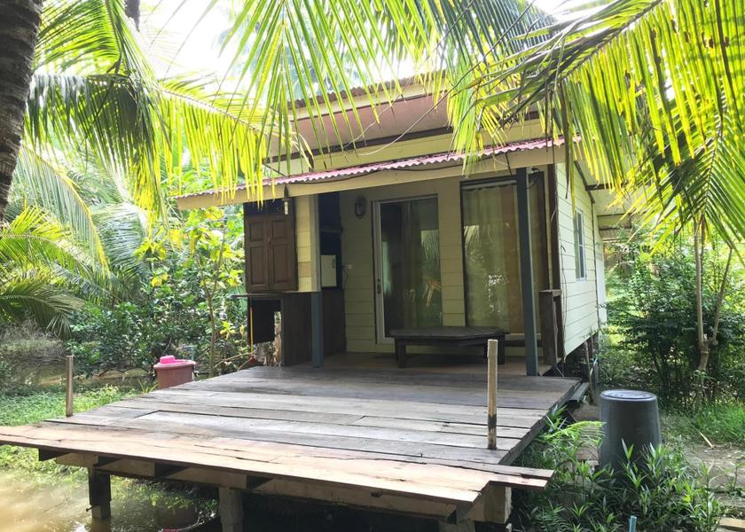 Samut Songkhram Province Samut Songkhram exterior view