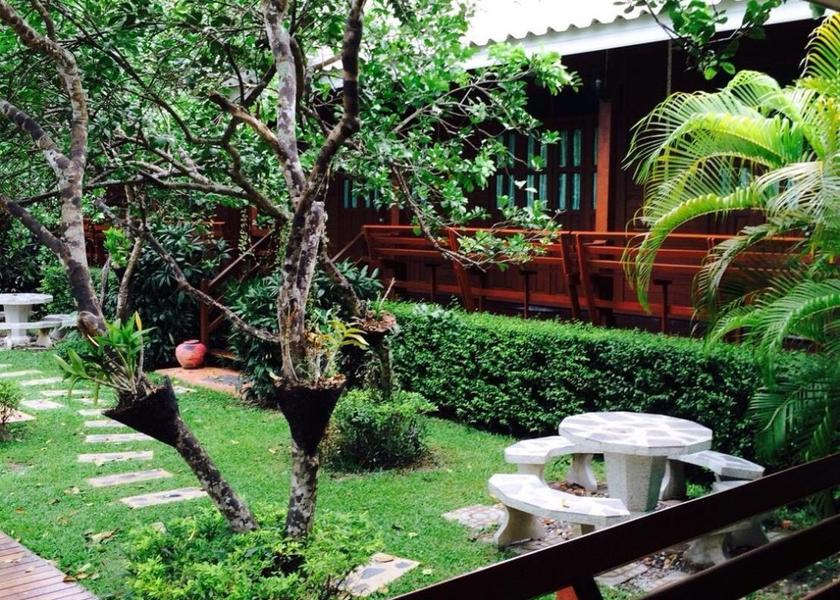 Samut Songkhram Amphawa 