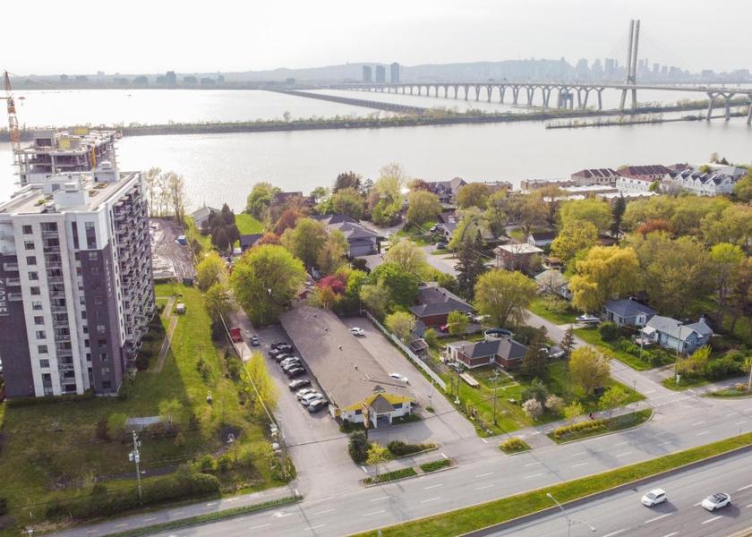 Quebec Brossard Exterior view