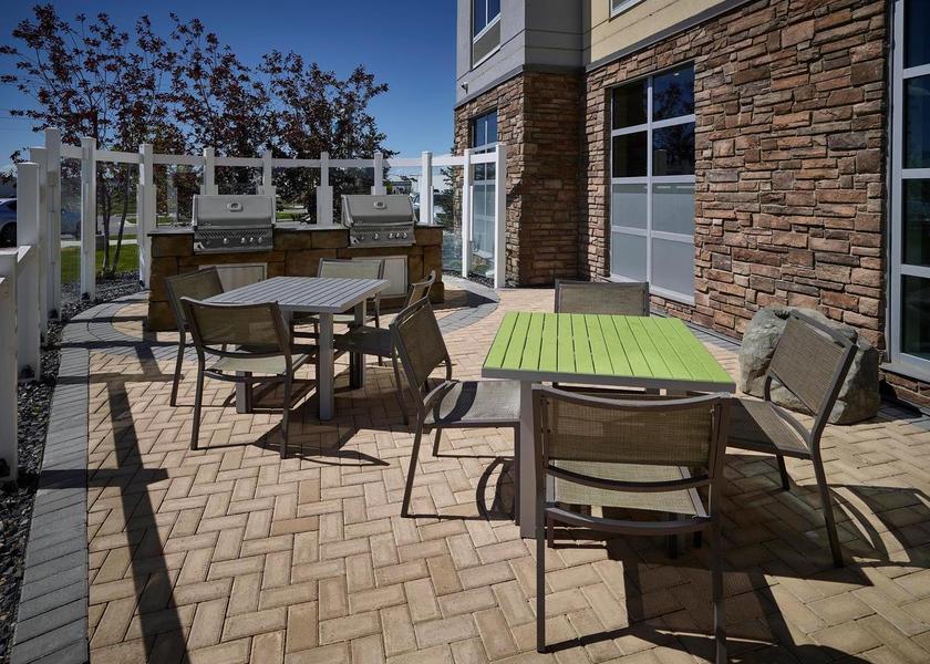 Alberta Calgary surrounding environment