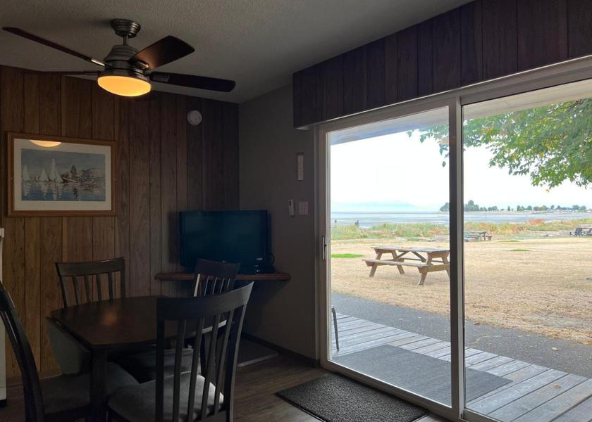 British Columbia Parksville Public Areas