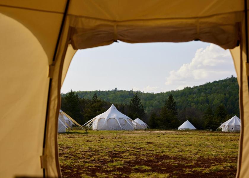 Quebec Mont-Tremblant Tent Lotus Luxe