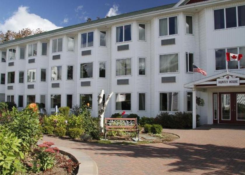 Nova Scotia Baddeck Exterior view