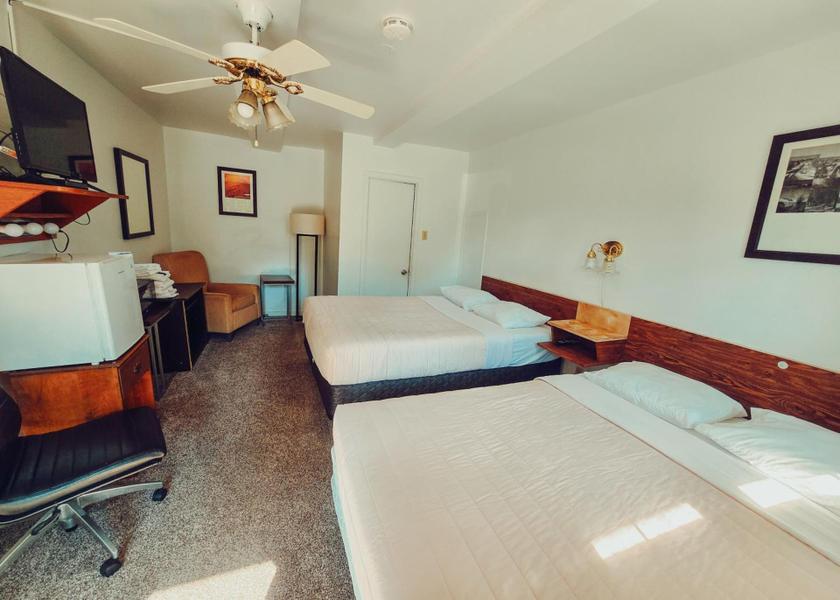 New Brunswick Fredericton Double Room with Two Double Beds