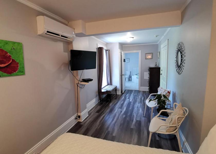 New Brunswick Fredericton Double Room with Two Double Beds