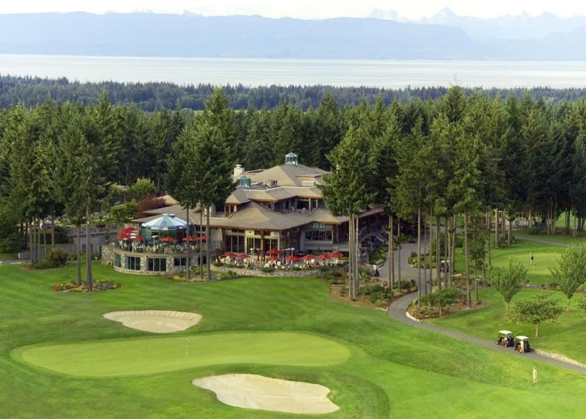 British Columbia Courtenay golf course [on-site]