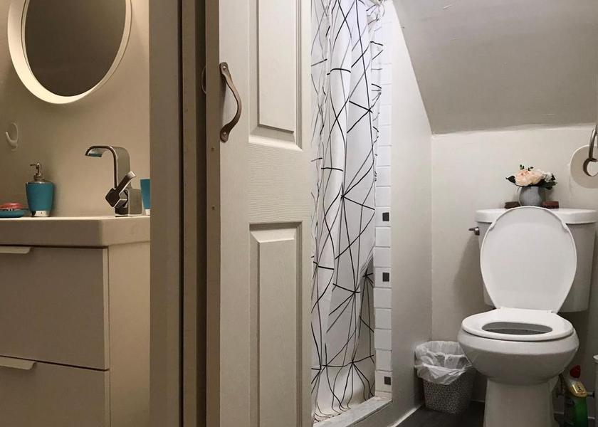 Ontario Niagara Falls Deluxe Queen Room