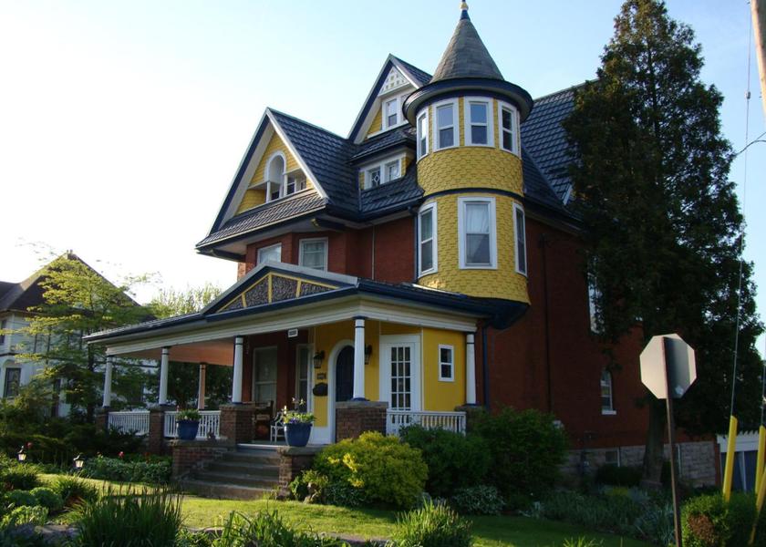 Ontario Niagara Falls entrance