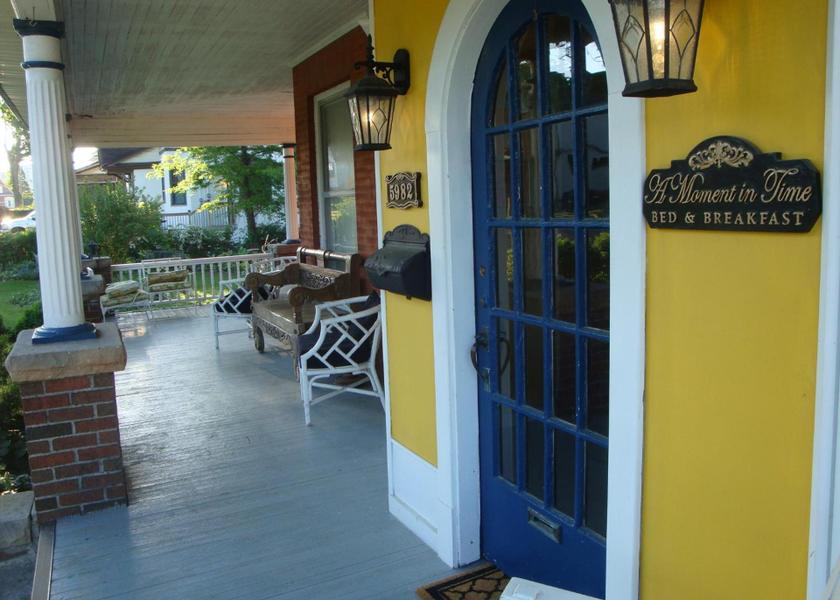 Ontario Niagara Falls entrance