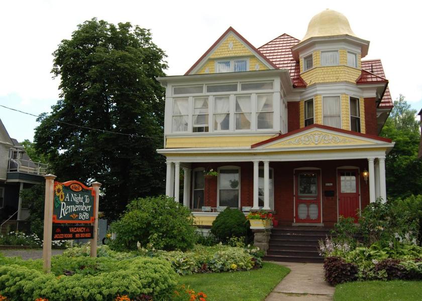 Ontario Niagara Falls entrance