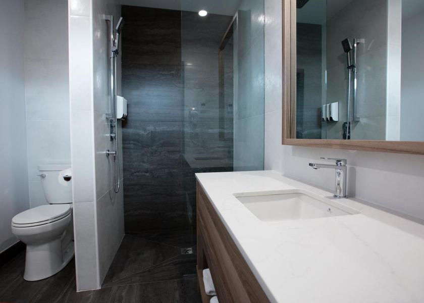 Quebec Saguenay Family Room with Garden View