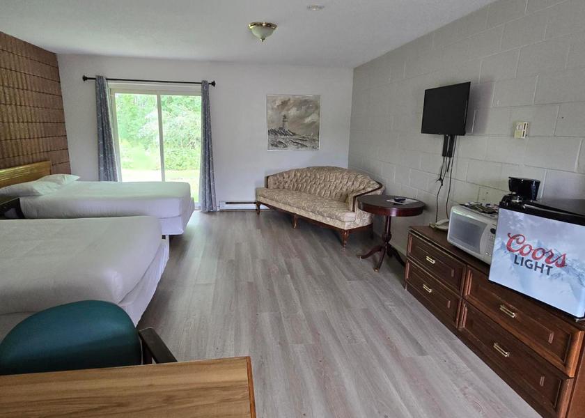 Ontario Georgian Bluffs Double Room with Two Double Beds - Non-Smoking
