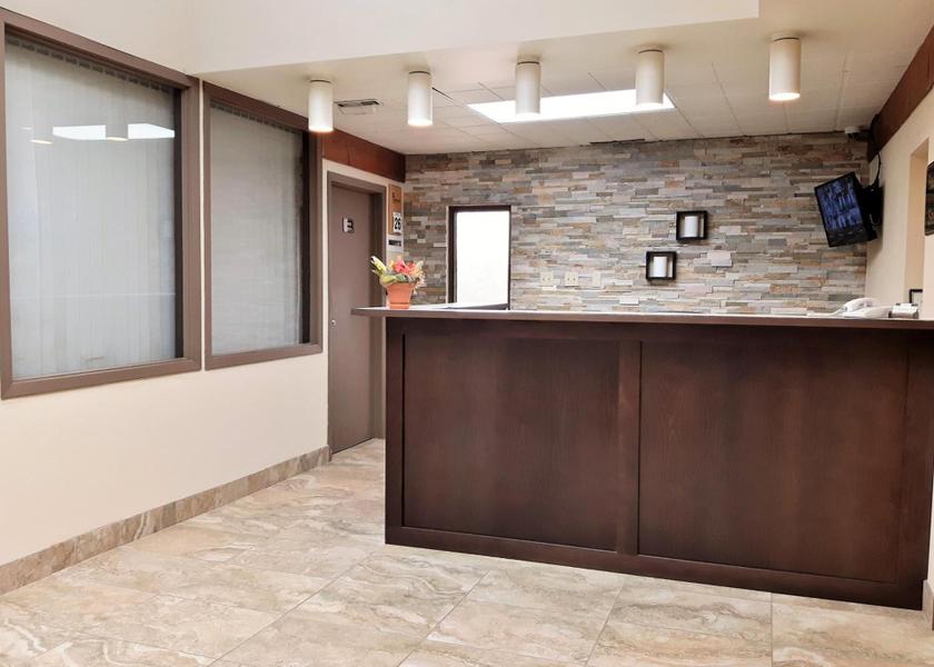 Alberta Lacombe Lobby