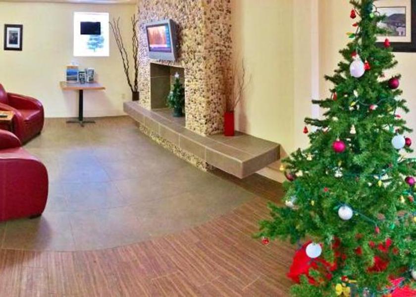 Alberta Grande Cache Lobby