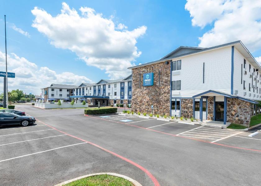 Louisiana Shreveport exterior view