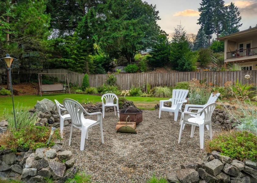 Washington Gig Harbor garden