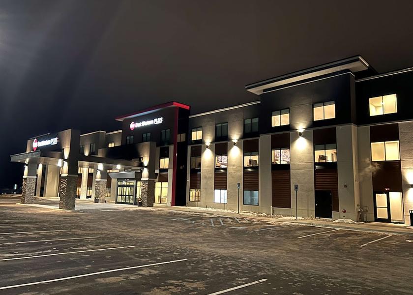 Michigan Marquette Exterior