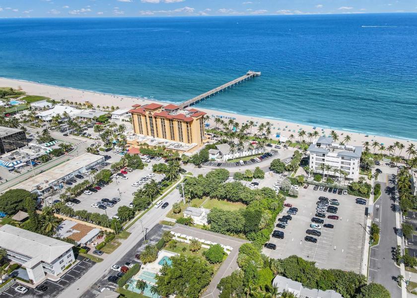 Florida Deerfield Beach nearby attraction