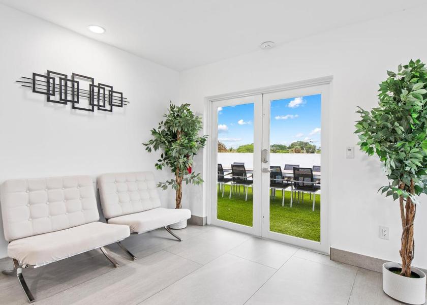 Florida Deerfield Beach facilities