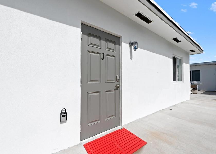 Florida Deerfield Beach facilities