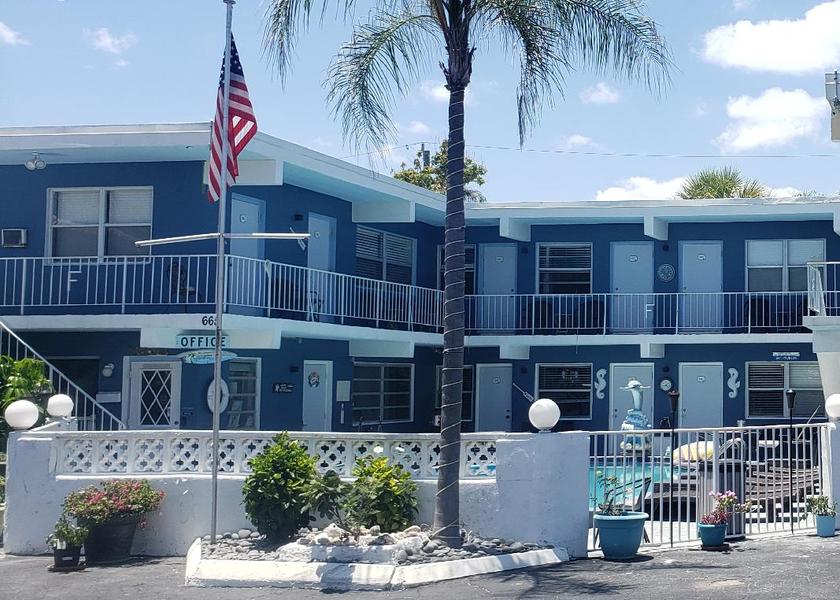 Florida Deerfield Beach exterior view