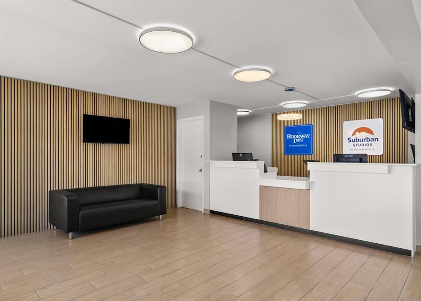 Florida Orange Park Lobby