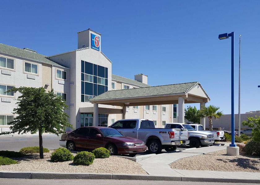 New Mexico Las Cruces exterior view