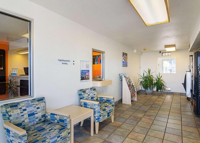 Wyoming Laramie lobby