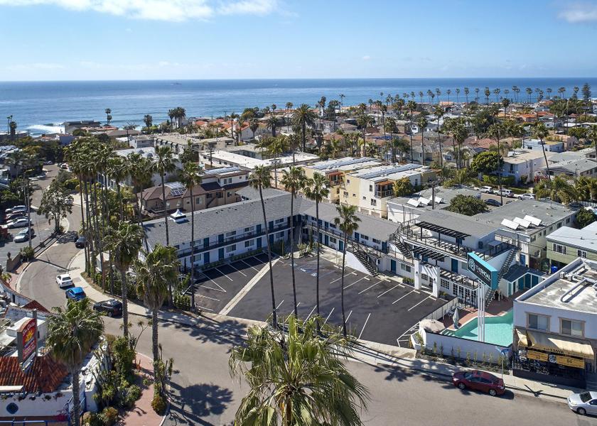 California La Jolla exterior view