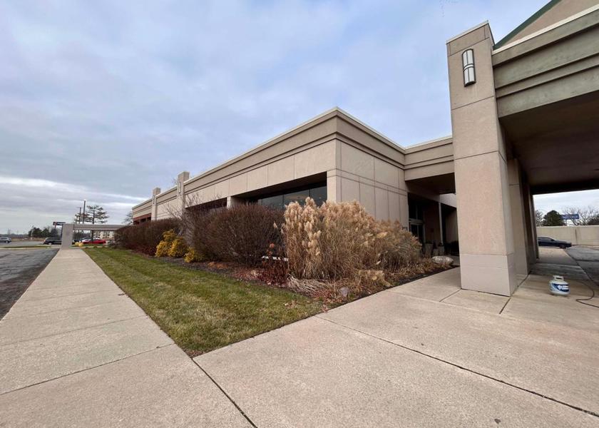 Michigan Romulus exterior view