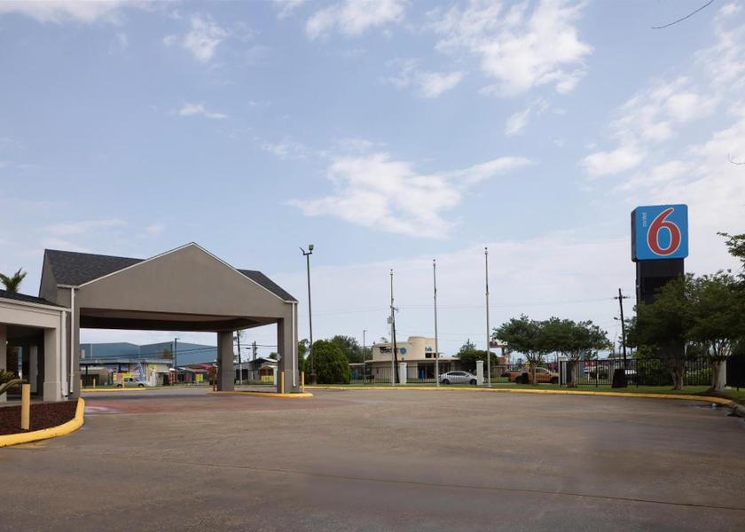 Louisiana Lake Charles exterior view