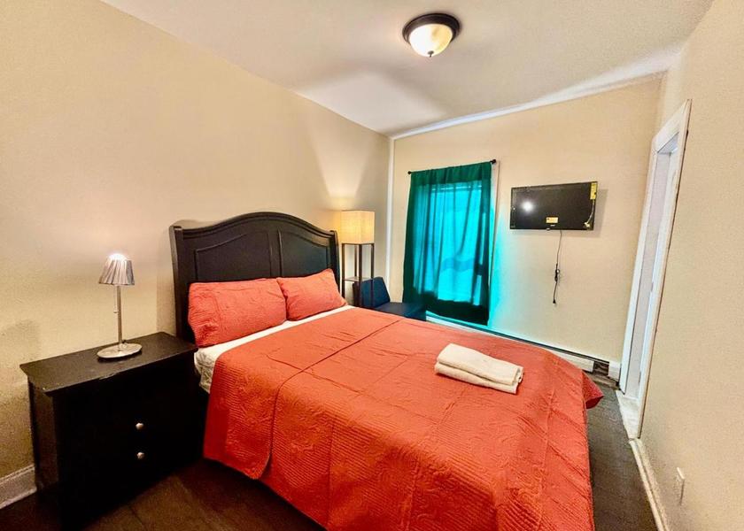 New Jersey Newark Apartment - Ground Floor