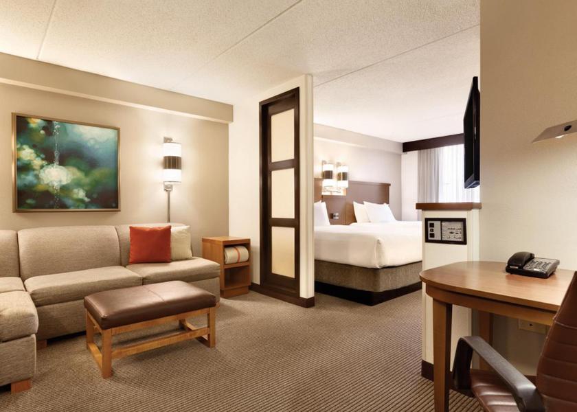 North Carolina Morrisville Two Double Beds (with Sofa Bed)