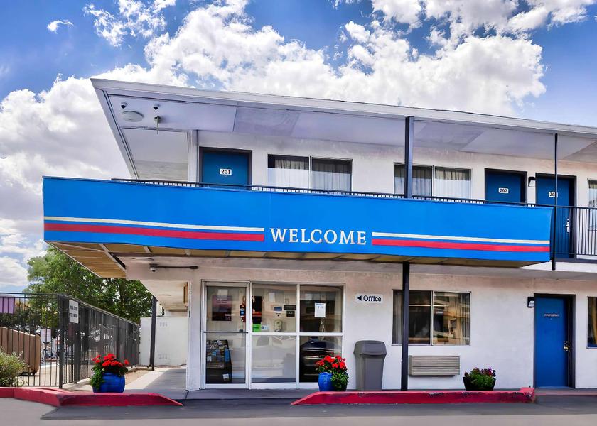 New Mexico Gallup exterior view