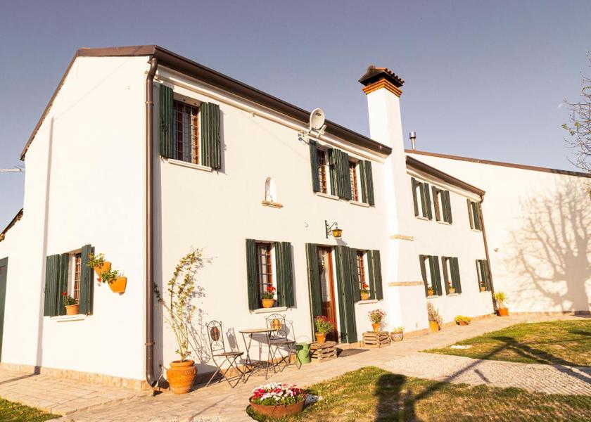 Veneto Adria exterior view