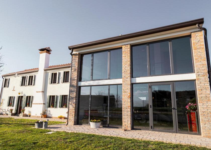 Veneto Adria entrance